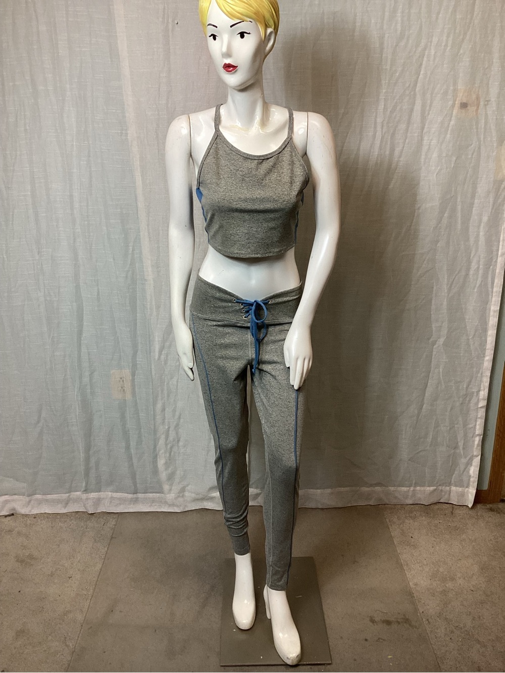NWT Year of Ours Heather Grey Matching Activewear Set; Size: L
